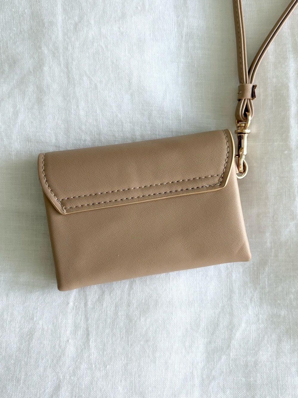 A New Day Tan Wristlet Card Wallet - Picture 2 of 3